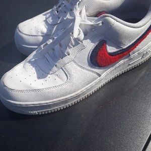 Tenis Nike AIR los vendo el 120 o fresca size 11